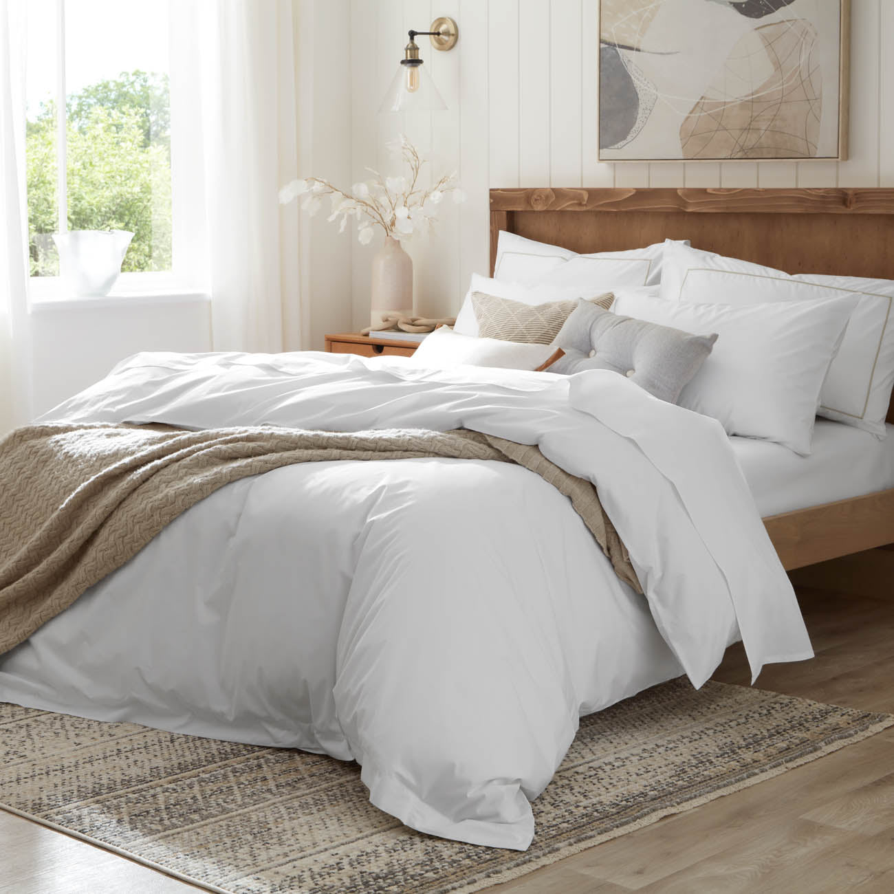 Sateen Snow White Duvet Cover Set Side View