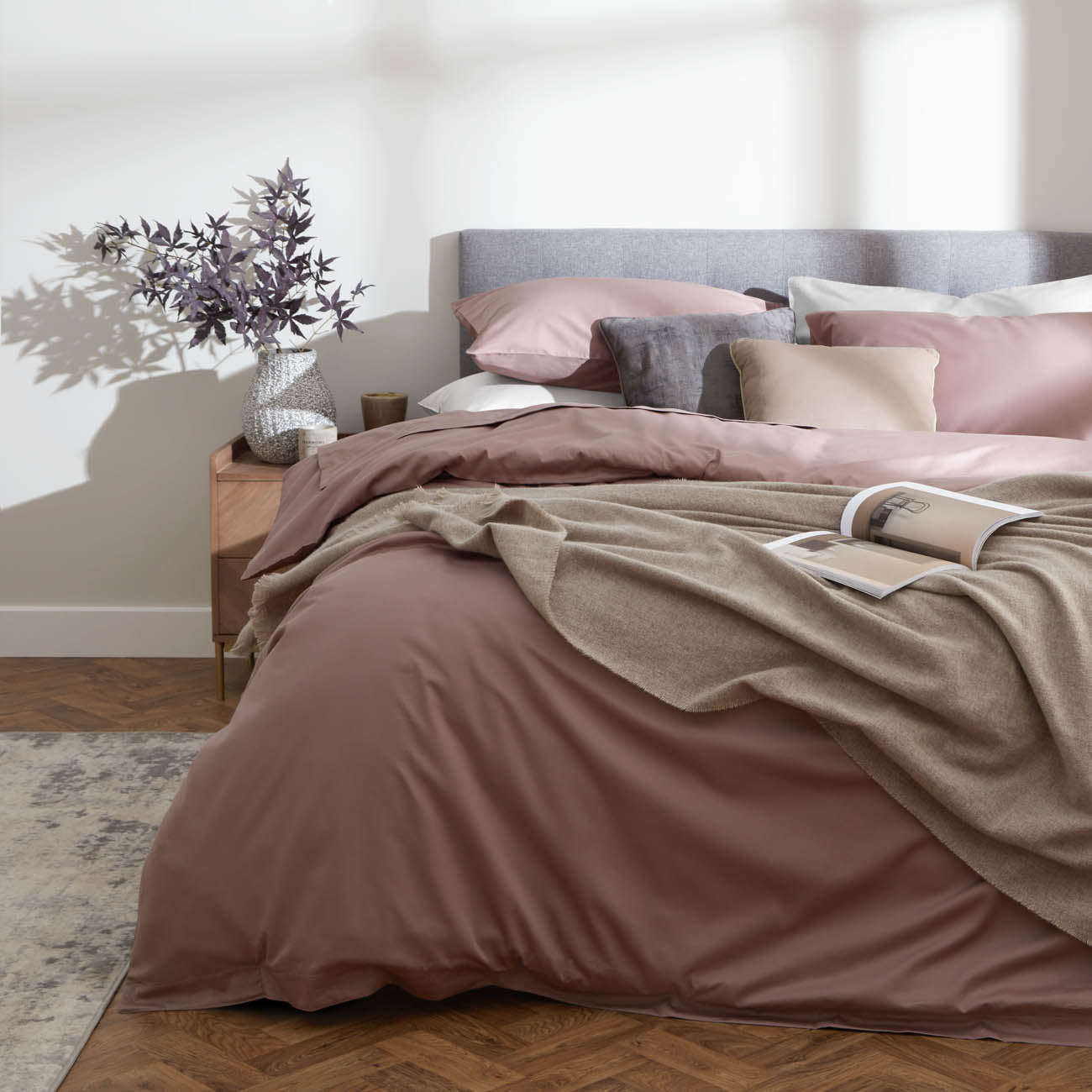 Sateen Dusty Rose Fitted Sheet Set Front View