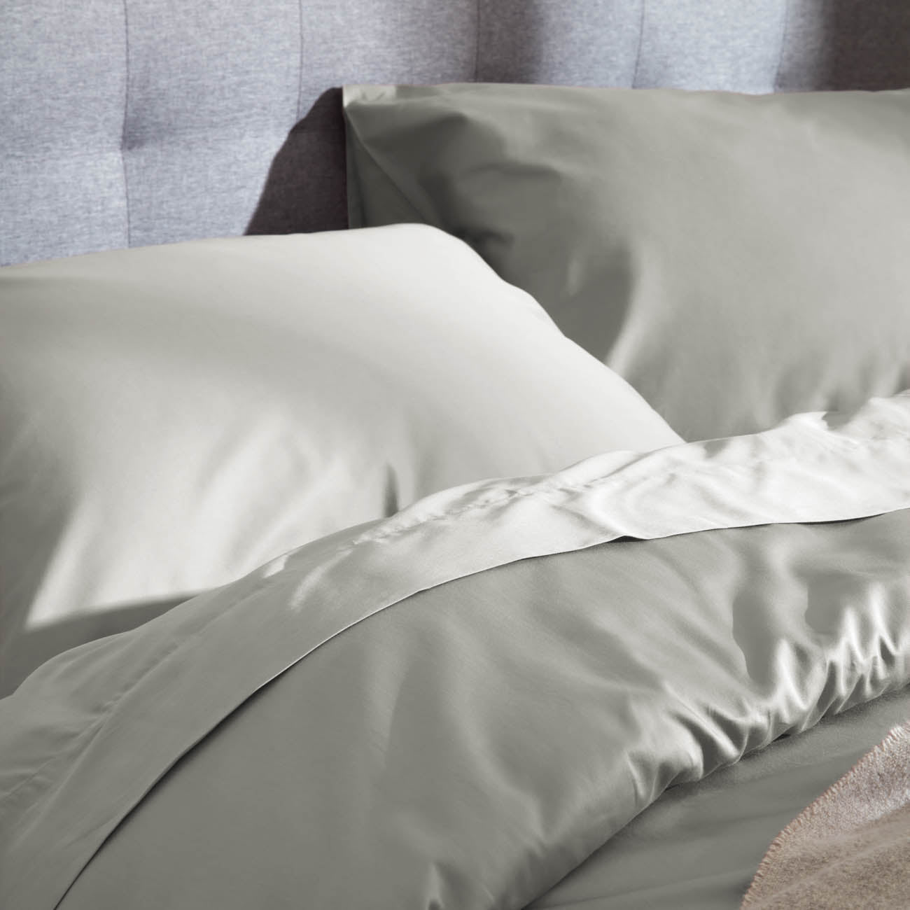 Sateen Cloud Grey Fitted Sheet Bedding