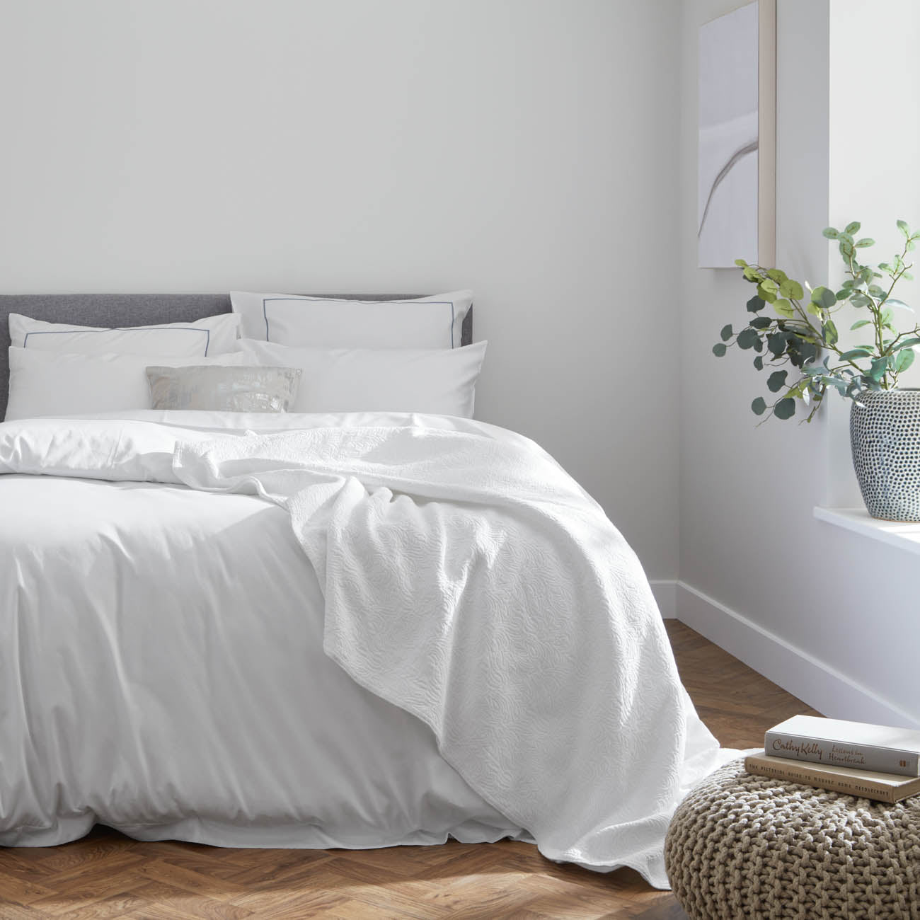 Sateen Snow White Bedding