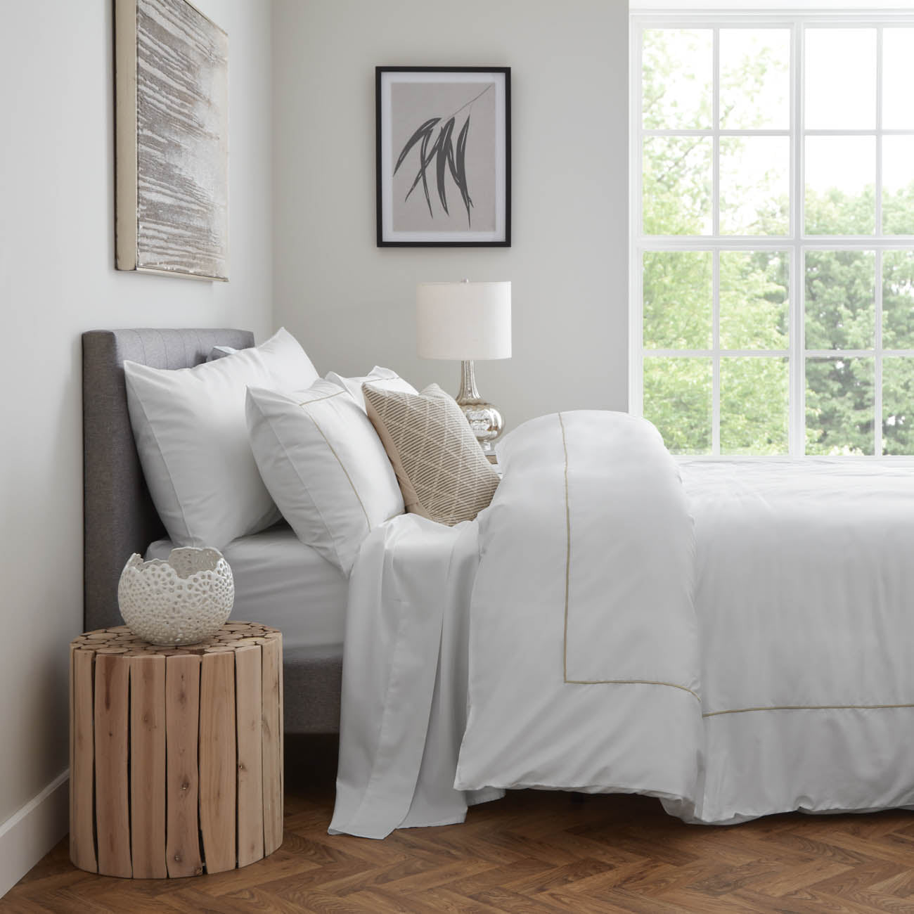 Sateen Beige/White Pillow Case Side View